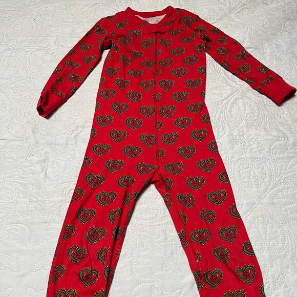 Hanna Andersson Organic Cotton Heart Print Holiday Sleeper Size 3 - Picture 3 of 6